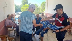 Jandarma vatandaşı bilgilendirdi
