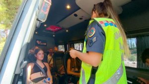 Kaş'ta jandarmadan trafik denetimi