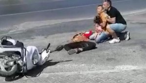 Kazada ölen anne ve bebeği yan yana toprağa verildi