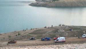 Serinlemek için girdiği baraj göletinde boğuldu
