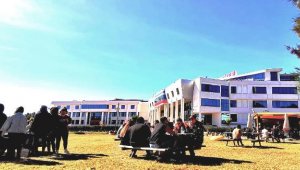 Üniversiteye ilk kayıtta staj ve iş hayatına atılım desteği