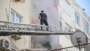 7 yaşındaki Yusuf, çakmakla oynarken evi yaktı