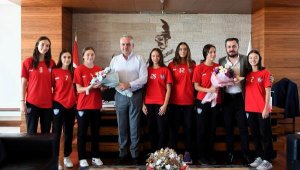 Altyapıdan Başkan Esen'e ziyaret