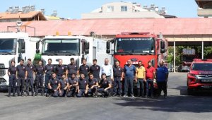 Antalya Büyükşehir'den Mersin'e itfaiye desteği