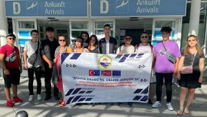 Demreli öğrencilere Çekya'da eğitim