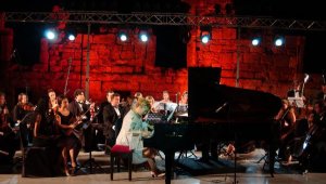 Gülsin Onay: Büyük İskender ile Mozart Phaselis'te buluşacak
