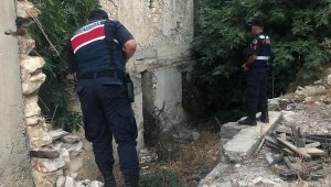 Jandarma okul çevrelerini denetledi