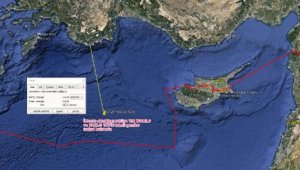 Kaş açıklarında yardım çağrısı yapan gemiden kaçak göçmenler çıktı