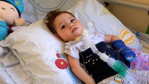 SMA'lı 13 aylık Aybars bebek, 3 kez kalp krizi geçirdi