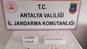 Yolcunun valizinden uyuşturucu çıktı