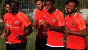 3 eksikli Antalyaspor'da tek hedef galibiyet