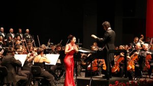 Antalya DOB'tan Cumhuriyet konseri