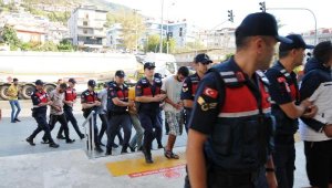 Antalya'da 'Beyaz Kelebek' operasyonu: 17 gözaltı
