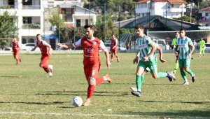 Demrespor, Antalya Minik Kramponlarspor ile puanları paylaştı