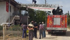 Ev yangını korkuttu