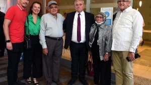 İlk kutlama ailesinden