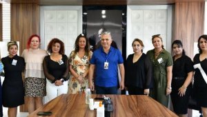 İranlı kadınlardan ziyaret