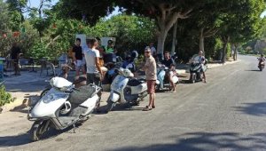 Jandarmadan motosiklet ve kask denetimi