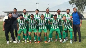Kaş Kınıkspor, Kumluca Toptaşspor puanları paylaştı