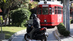Kural tanımayan motosikletliler