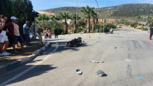 Otomobille çarpışan motosikletin sürücüsü yaralandı