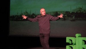Özel Akdeniz Birey Okulları Sunay Akın'ı ağırladı