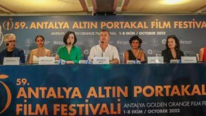 Rejisinde yer aldığı filmin çekimine 1 hafta kala oyuncusu oldu
