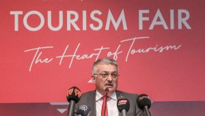 Vali Yazıcı: Dün itibariyle uçakla 12 milyon 545 bin turist Antalya'ya geldi