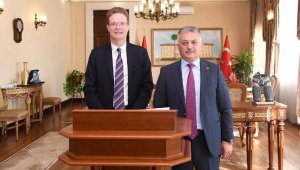 AB Türkiye Delegasyonu Başkanı Büyükelçi Landrut, Vali Yazıcı'yı ziyaret etti