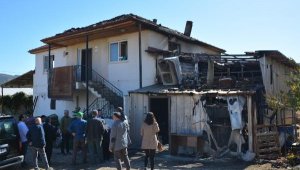 AK Parti'den evi yanan vatandaşa ziyaret