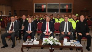 Antalya'da 6 ilçede kış lastiği uygulaması