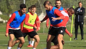 Antalyaspor'da, ligde 5 futbolcu gol sevinci yaşadı