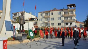 Atatürk Korkuteli'de anıldı