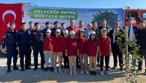 Demre'de 2 bin fidan toprakla buluşturuldu