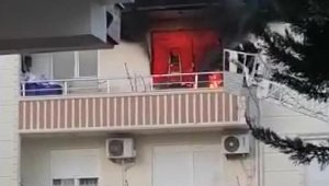 Döşemealtı'nda korkutan yangın