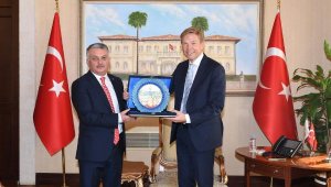 Hollanda Büyükelçisi Wijnands, Vali Yazıcı'yı ziyaret etti