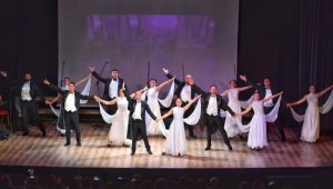 Konyaaltı Ata'yı zeybek ve şiirlerle andı