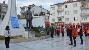 Korkuteli'nde Öğretmenler Günü törenle kutlandı