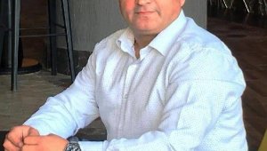 Otomobille otobüs çarpıştı; 1 ölü, 1 yaralı