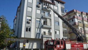 Yangın ihbarı apartman sakinlerini telaşlandırdı