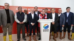 Antalya'da selin yaraları sarılıyor