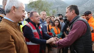 Başkan Böcek afet bölgesinde