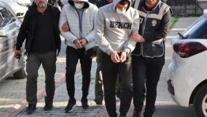 CHP İlçe Başkanı Demir'i sopalarla darbeden 2 kişi teslim oldu