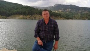 Evinin önünde tüfekle vurularak öldürüldü