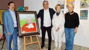 Fikret Otyam, doğum gününde övgüyle anıldı