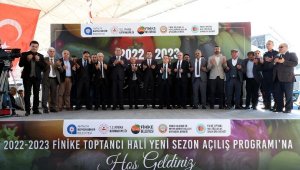 Finike Toptancı Hali'nin yeni sezonu törenle başladı