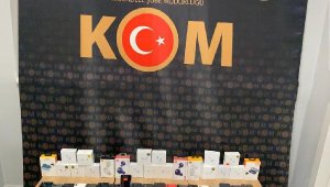 Kaçak telefon operasyonu