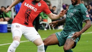 Konyaspor, Antalya kampındaki ilk maçında mağlup