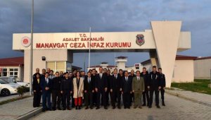 Manavgat Cezaevi'nde 200 zeytin fidanı dikildi