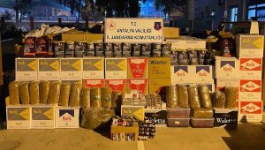 Manavgat'ta kaçak sigara ve tütün operasyonu